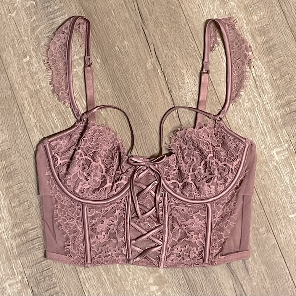 V.S Corset